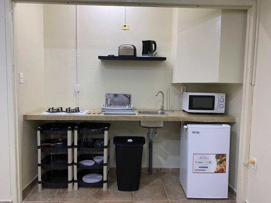 Cozy Studio Apartment Minutes From The Beach Willemstad Exterior foto